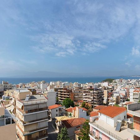 Modern Penthouse Overlooking Halkis Chalkís Extérieur photo