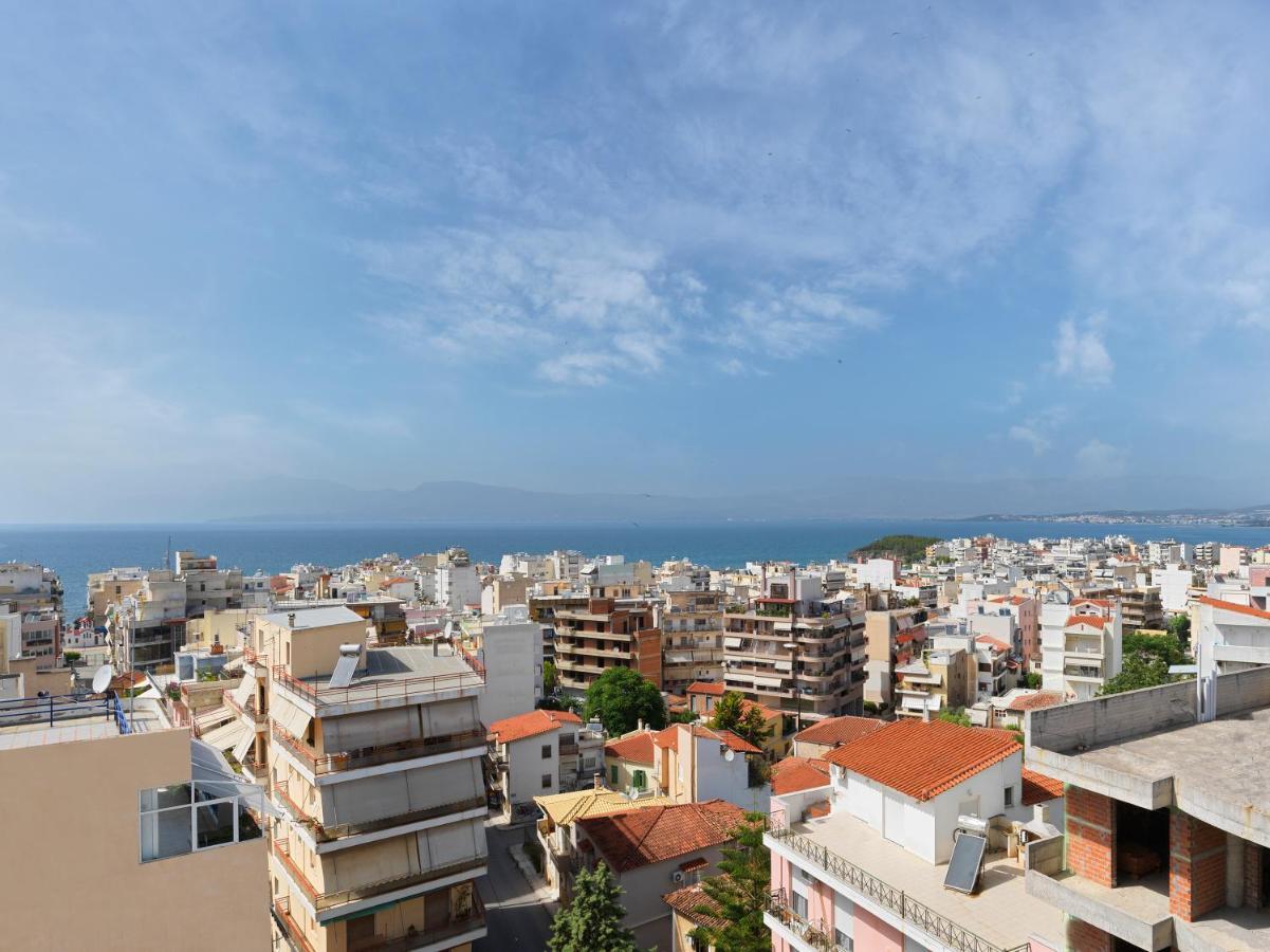 Modern Penthouse Overlooking Halkis Chalkís Extérieur photo