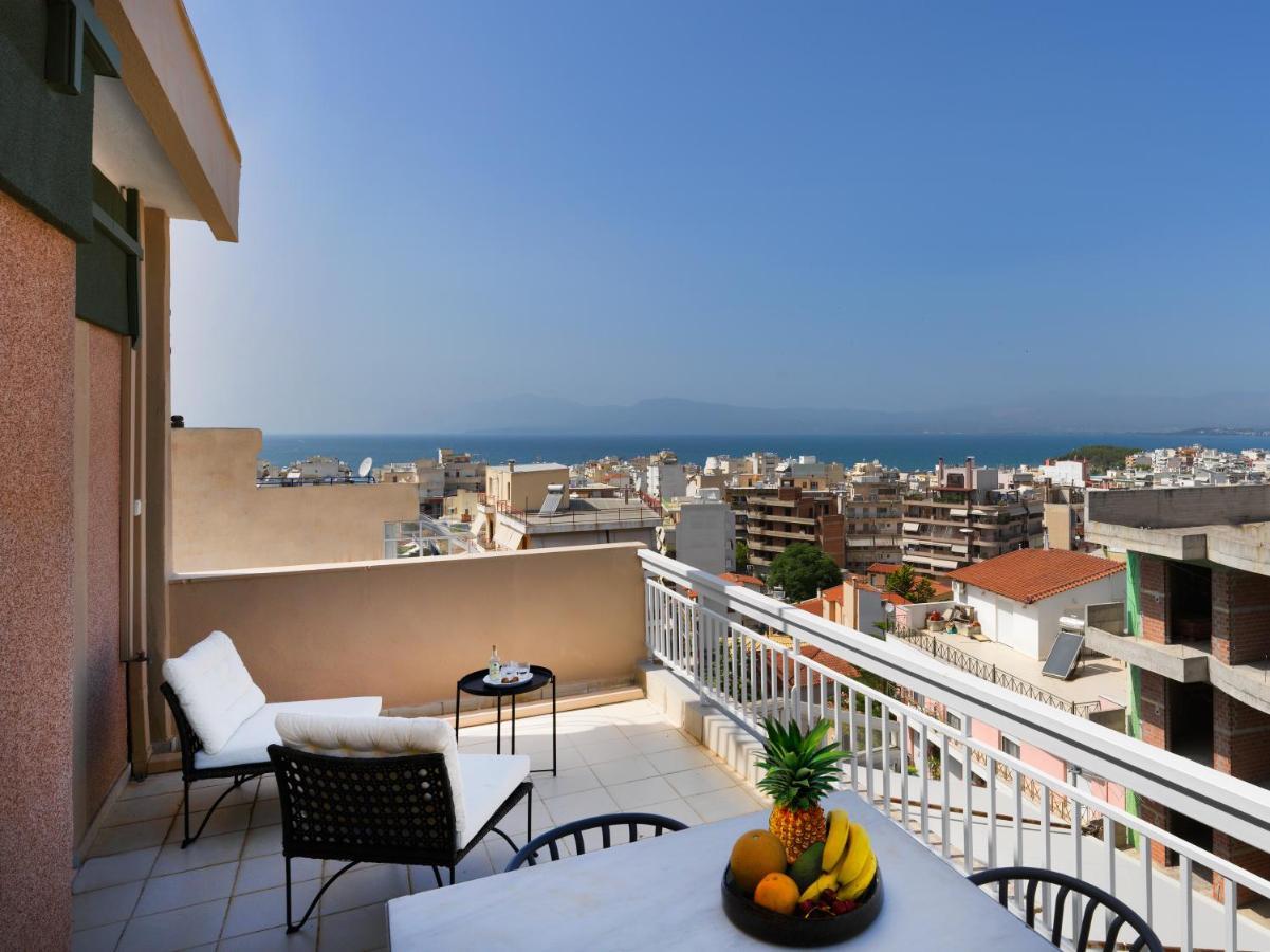 Modern Penthouse Overlooking Halkis Chalkís Extérieur photo